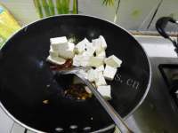 家常菜红烧豆腐做法图解5)