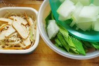 家常菜水煮肉片做法图解3)
