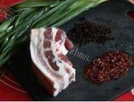 「DIY美食」回锅肉做法图解2)