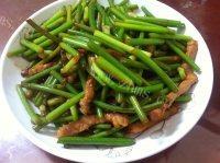 易做的蒜苔炒肉