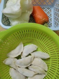 营养丰富的煮饺子做法图解1)