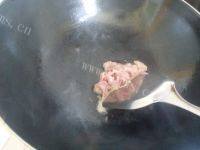 家常菜蒜苗炒肉做法图解6)