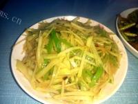 家常菜青椒炒土豆丝