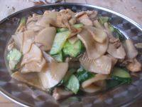 简单版杏鲍菇炒肉