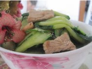 家常黄瓜炒肉做法图解5)