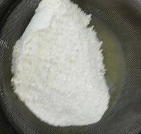 诱人的纸杯戚风蛋糕做法图解3)