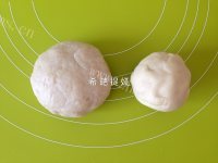 美味的茶香杏仁苏式月饼做法图解4)