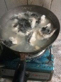 家常菜清炖草鱼做法图解5)