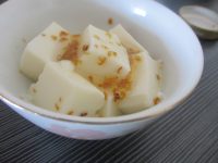 家常菜杏仁豆腐