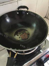 家常菜凉拌豆芽做法图解4)