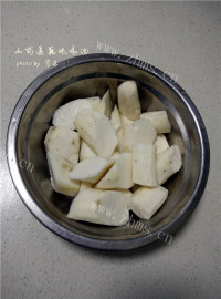 补气益血的山药莲藕做法图解5)