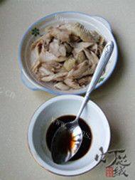 美味的麻辣口水鸡做法图解4)