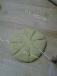 自制红薯饼做法图解8)