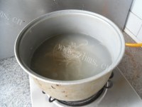美味的蛋花打卤面做法图解2)