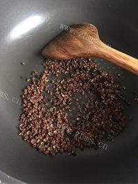 家庭版水煮鱼做法图解2)