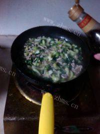 好吃的青菜炒肉丝做法图解8)