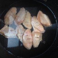 美味的可乐鸡翅做法图解3)