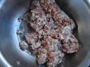 美味的油炸肉圆子做法图解1)