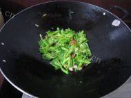 清炒春菜做法图解5)