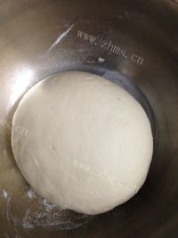 自制绿豆沙包做法图解1)