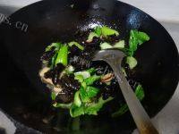 家常菜青菜木耳做法图解6)
