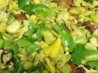 美味的蚕豆炒鸡蛋