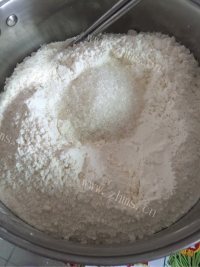 自制红豆沙包做法图解3)