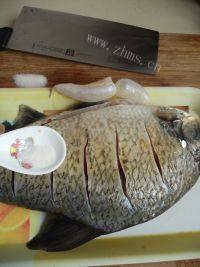 家常菜清蒸鳊鱼做法图解2)
