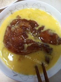 美味佳肴般的炸鸡排做法图解4)