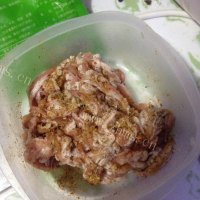 美味的花样烤肉披萨做法图解5)