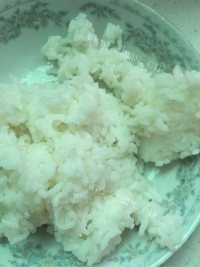 香气浓郁的蛋炒饭做法图解1)