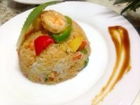 美味的菠萝炒饭