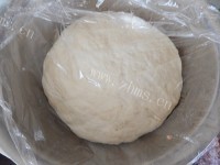 美味香糯馒头卷做法图解2)