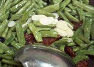 家常菜四季豆炒腊肠