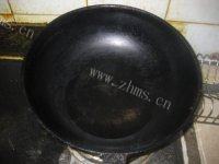 美味的孜然羊肉片做法图解4)