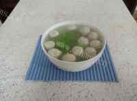 美味的黄瓜肉丸汤