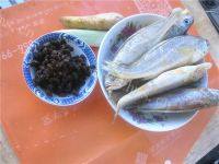 美味的豉香黄花鱼做法图解1)