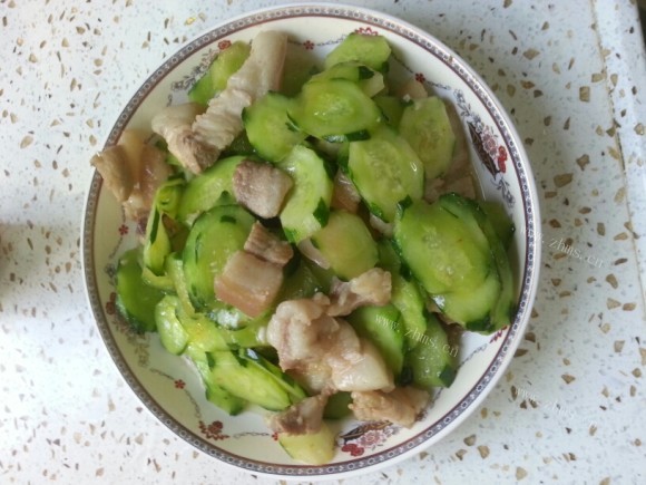 美味的青瓜炒肉