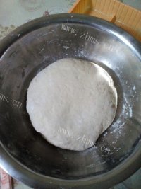 美味的荠菜饺子做法图解1)