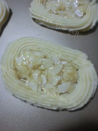 喷香的罗马盾牌饼干做法图解10)