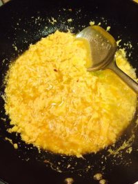 美味的鸡蛋打卤面做法图解7)