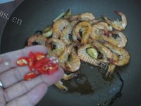 豉油王鲜味虾做法图解11)