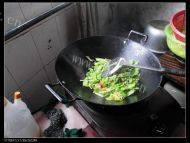 最爱的荷兰豆炒腊肉做法图解9)