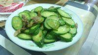 易做的黄瓜炒肉