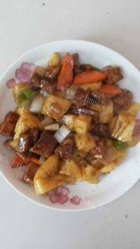 美味的菠萝咕咾肉