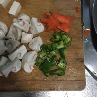 色香味浓的蟹黄豆腐做法图解7)
