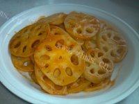 口感饱满的番茄藕片