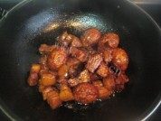 美味的虎皮蛋烧五花肉