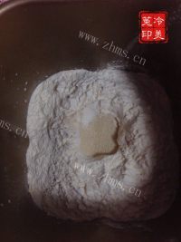 早餐吃乳酪面包做法图解2)