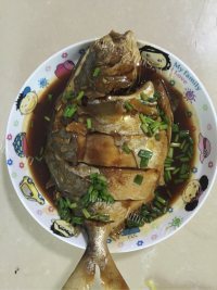 家常菜烧鲳鱼